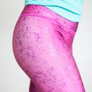 Terez High Waisted Raspberry Glitter Foil Leggings S